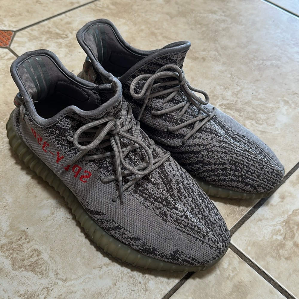 Yeezy mens 12 shoe. I grew to a 13